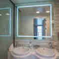 Freydis - Premium Suite Ensuite Bathroom