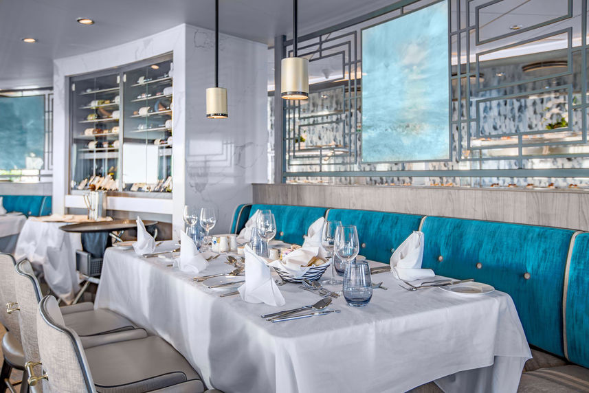 Dining Room - Ocean Victory