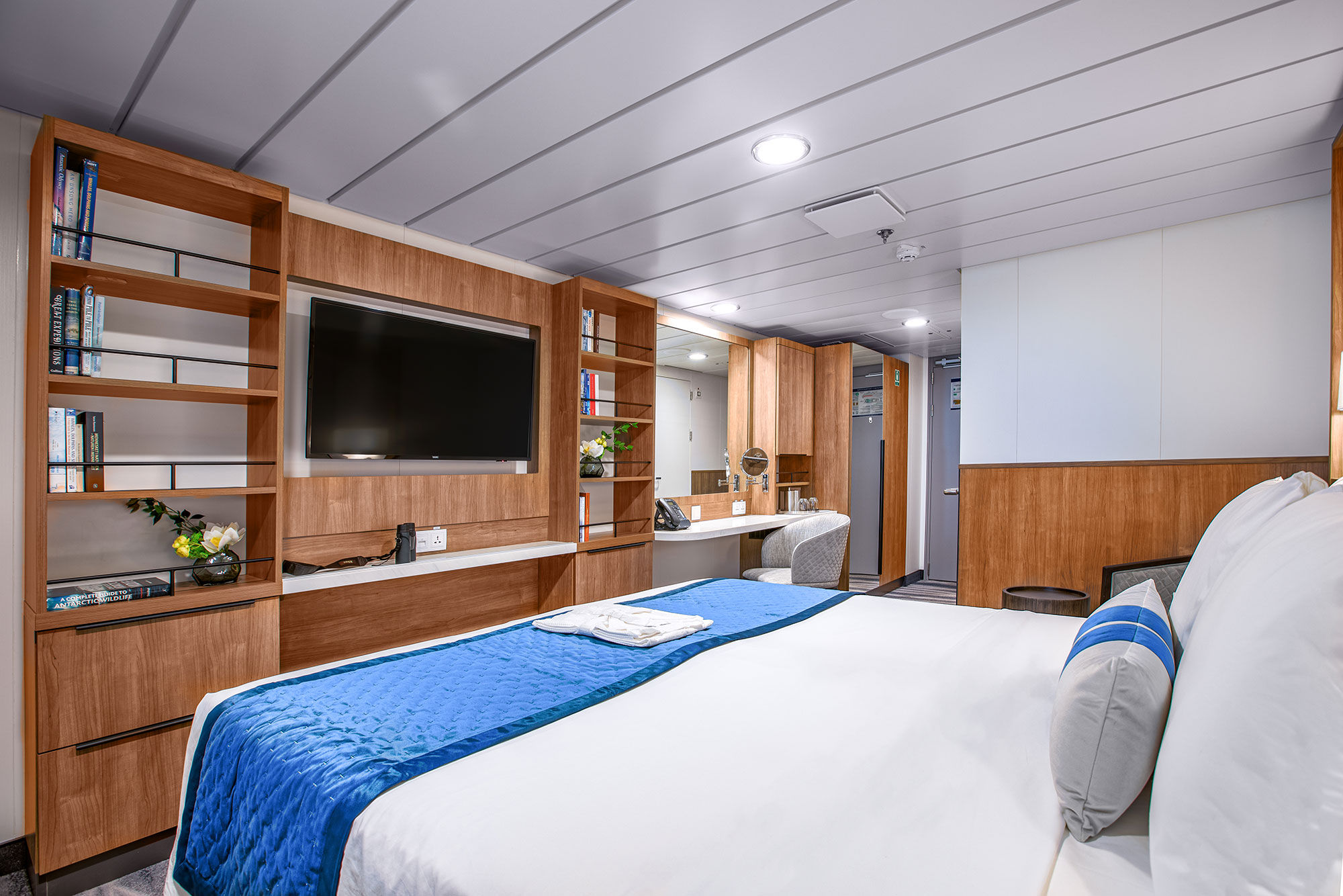 Category D Porthole Single Stateroom