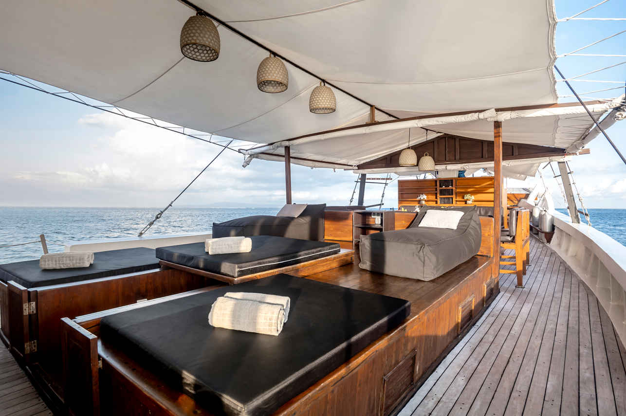 Lounge Aperta - Ikan Kayu