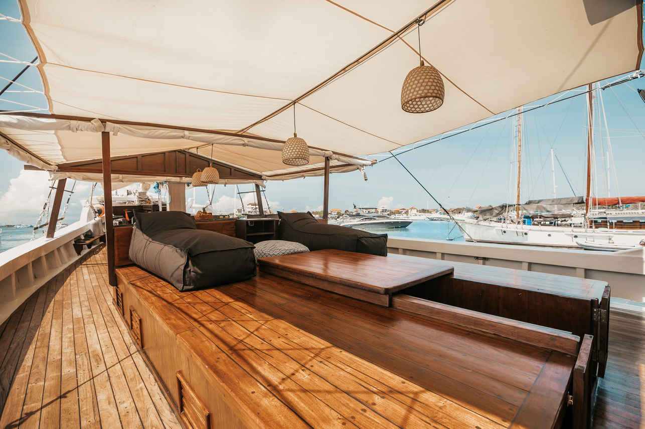 Lounge Aperta - Ikan Kayu
