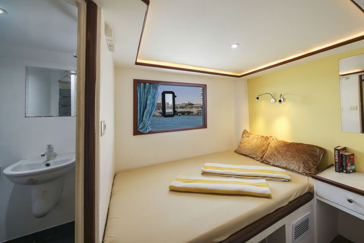 Suite Cabins