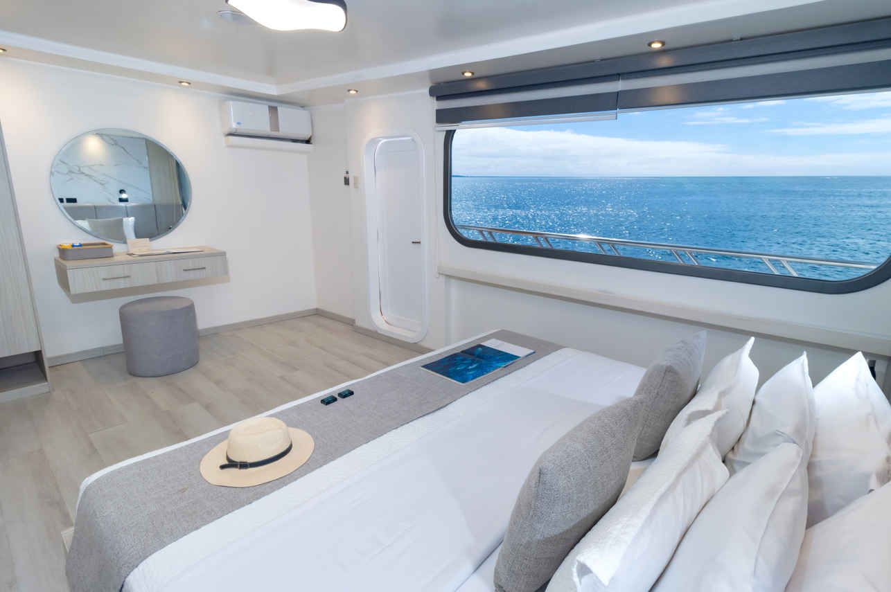 Horizon Double Cabin