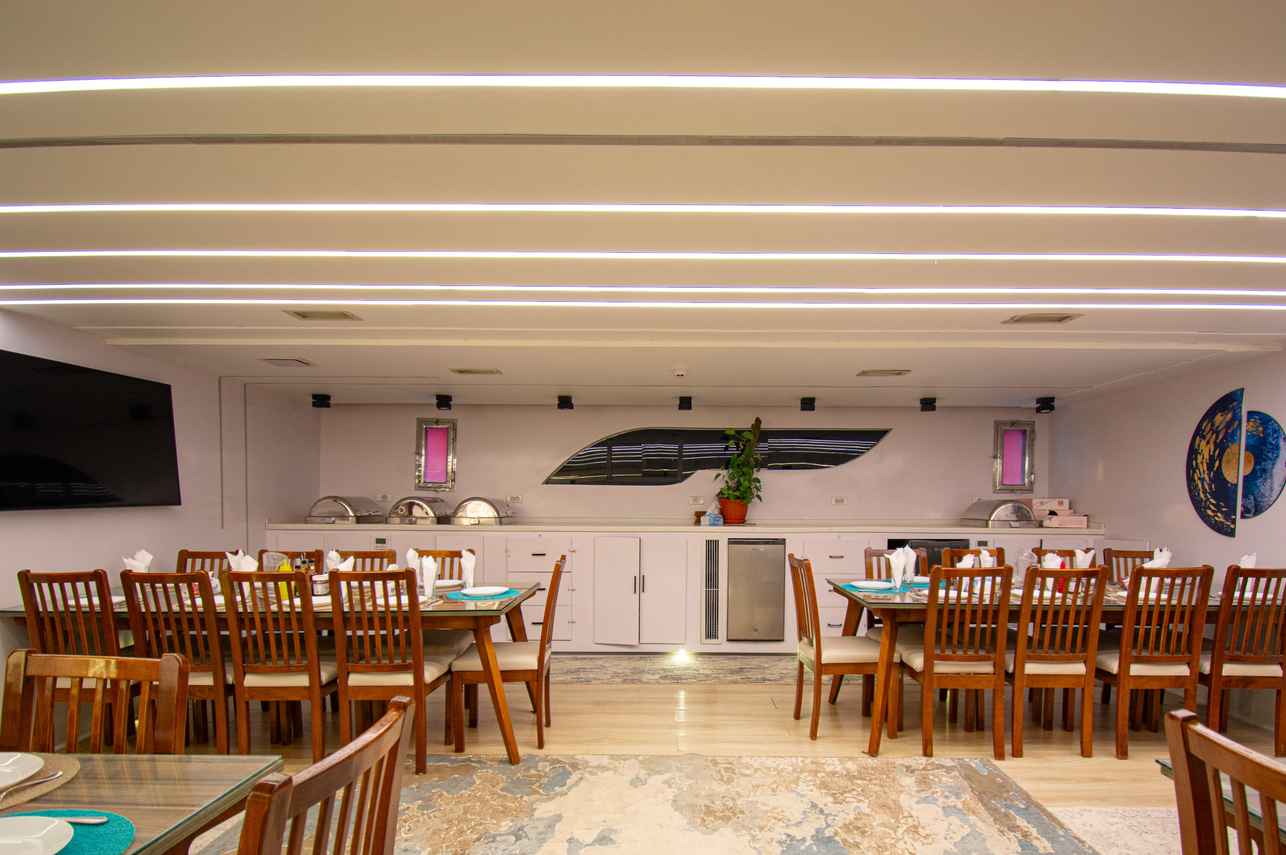 Restaurant - Red Sea Aggressor IV