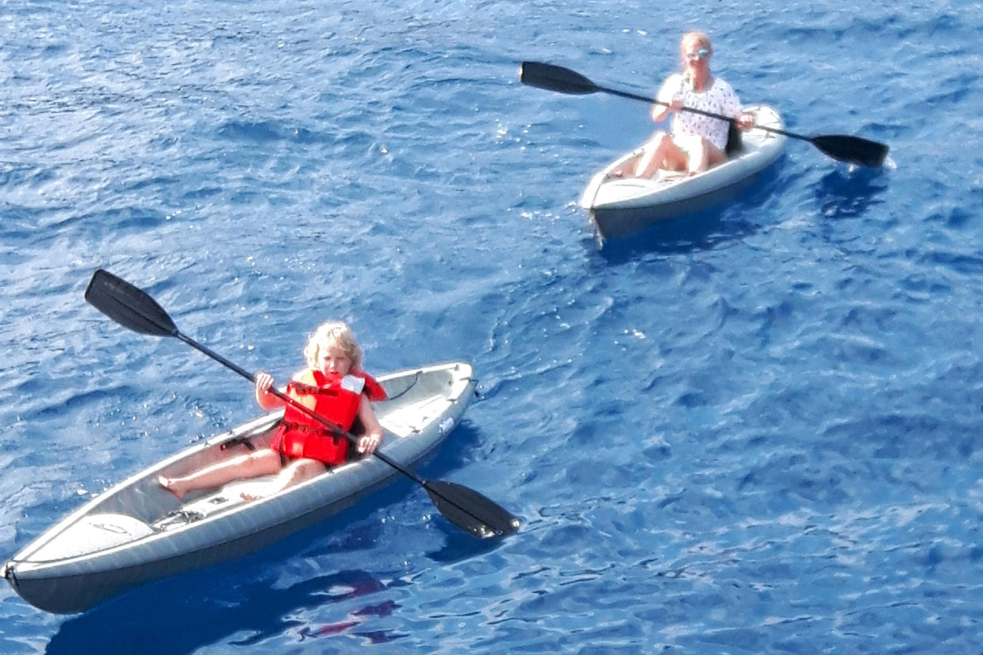 Kayaks à bord - Explorer 2-Basilisk