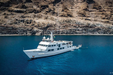 Nautilus Explorer Costa Rica