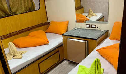 Lower Deck Twin Cabins