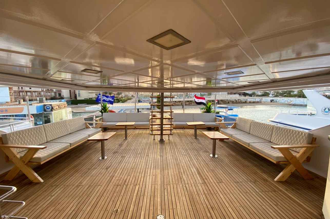 アウトドアラウンジ - CU