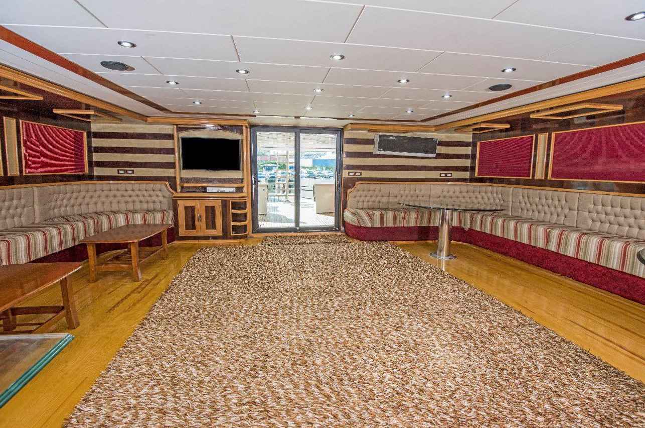 インドア談話室 - CU