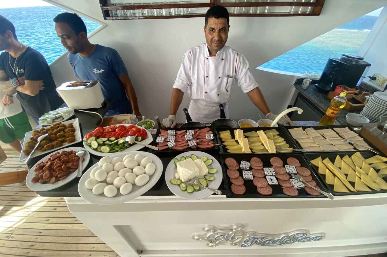 船のお食事 - CU