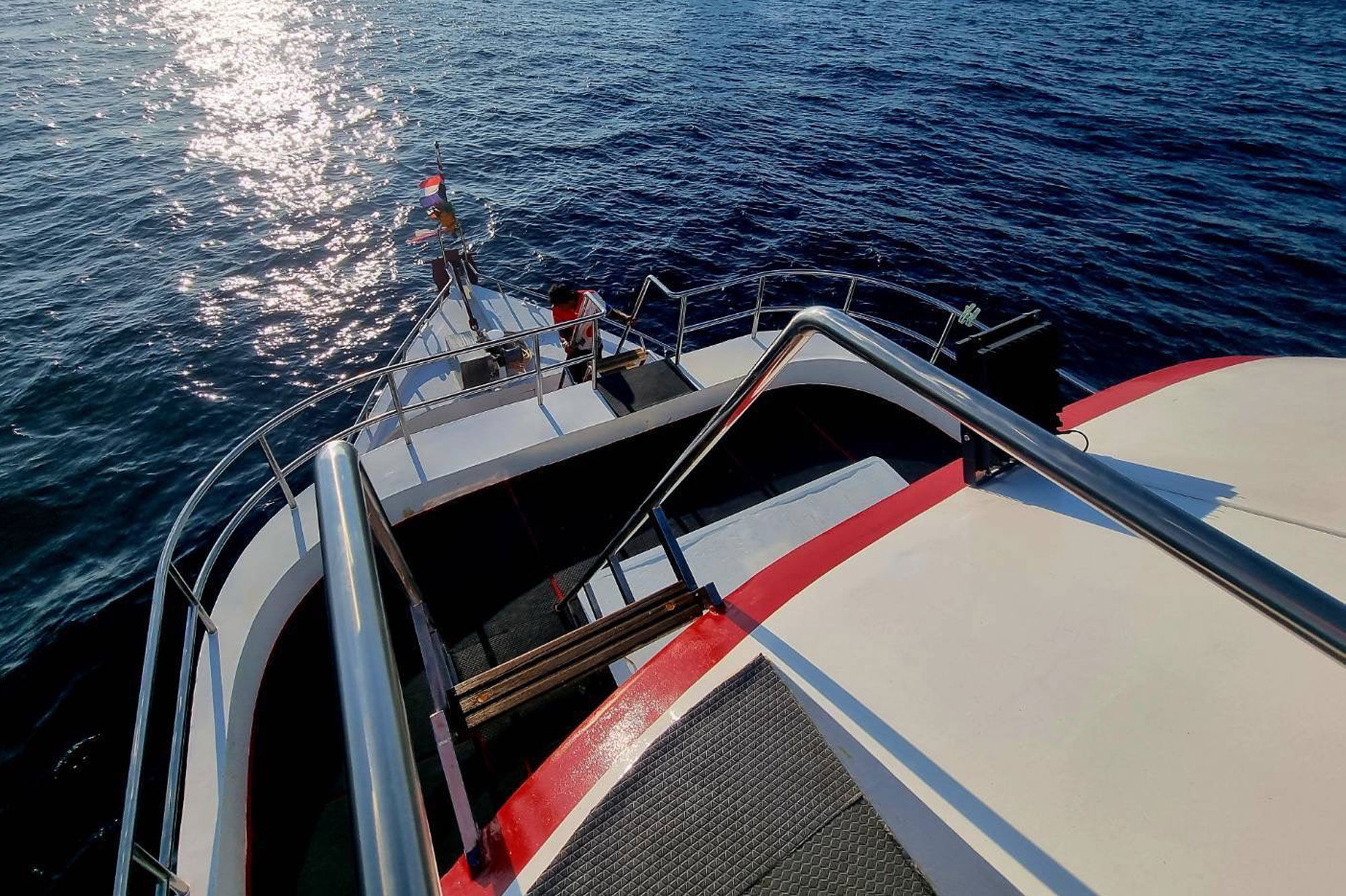 Pont d'observation - Lucky Marine Liveaboard