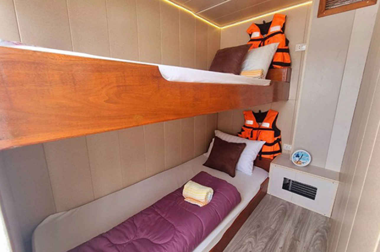 Budget hut - Lucky Marine Liveaboard