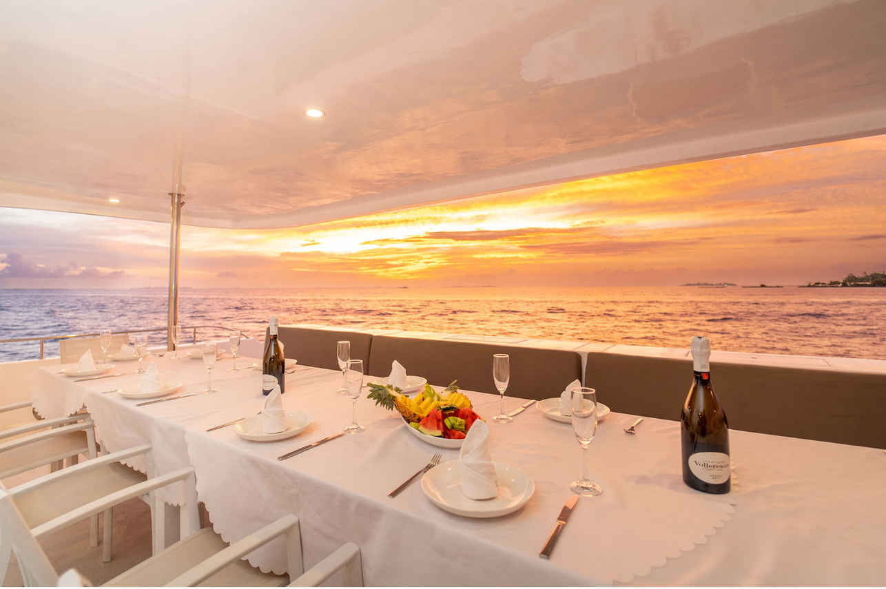 Pranzo all'aperto - Maldives Legend Sea Pleasure
