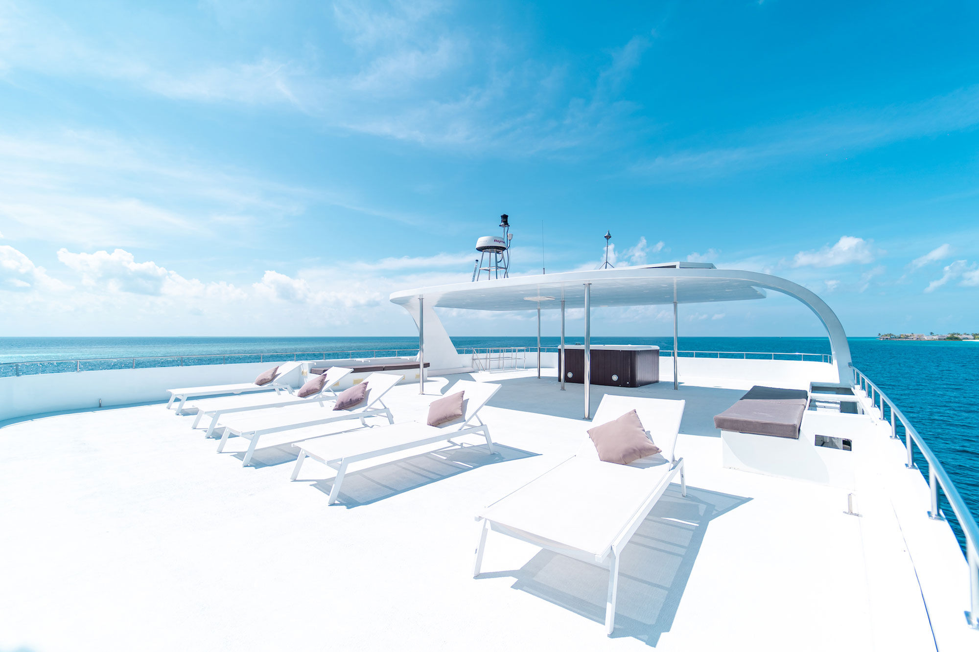 Sun Deck - Maldives Legend Sea Pleasure