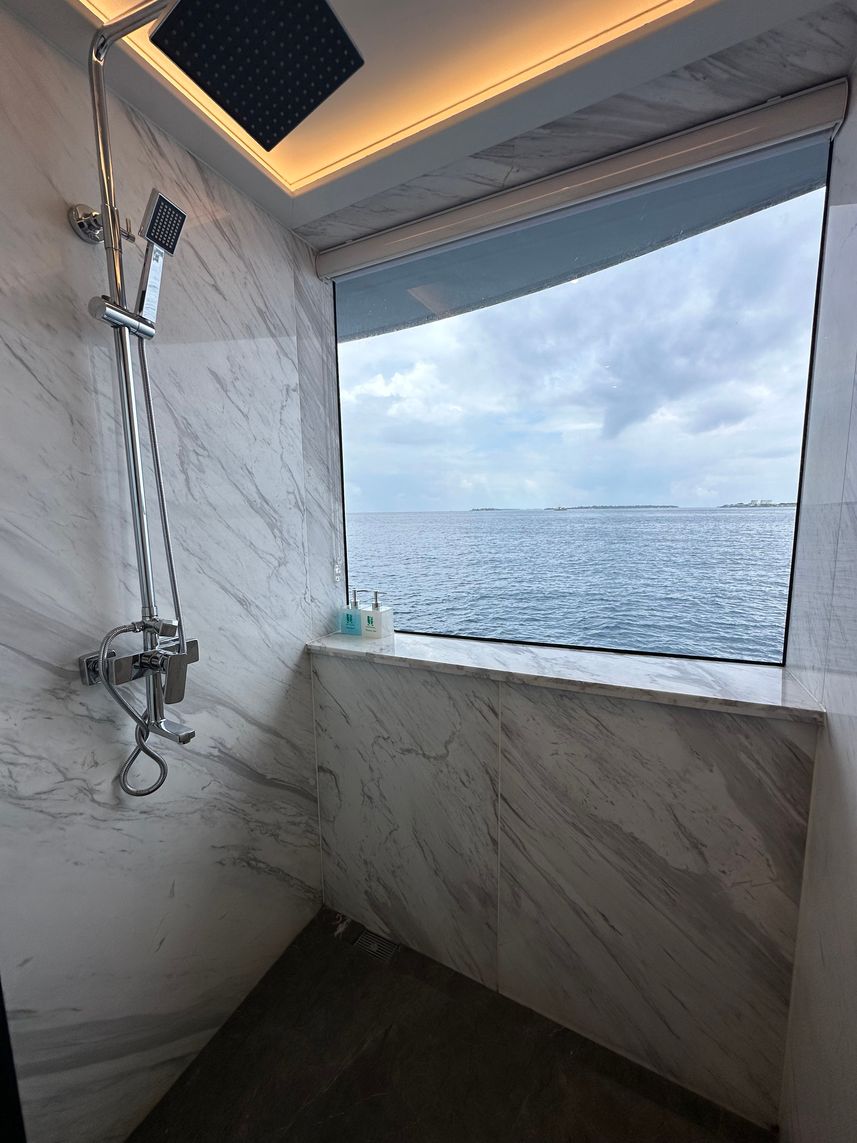 Deluxe Cabin Bathroom