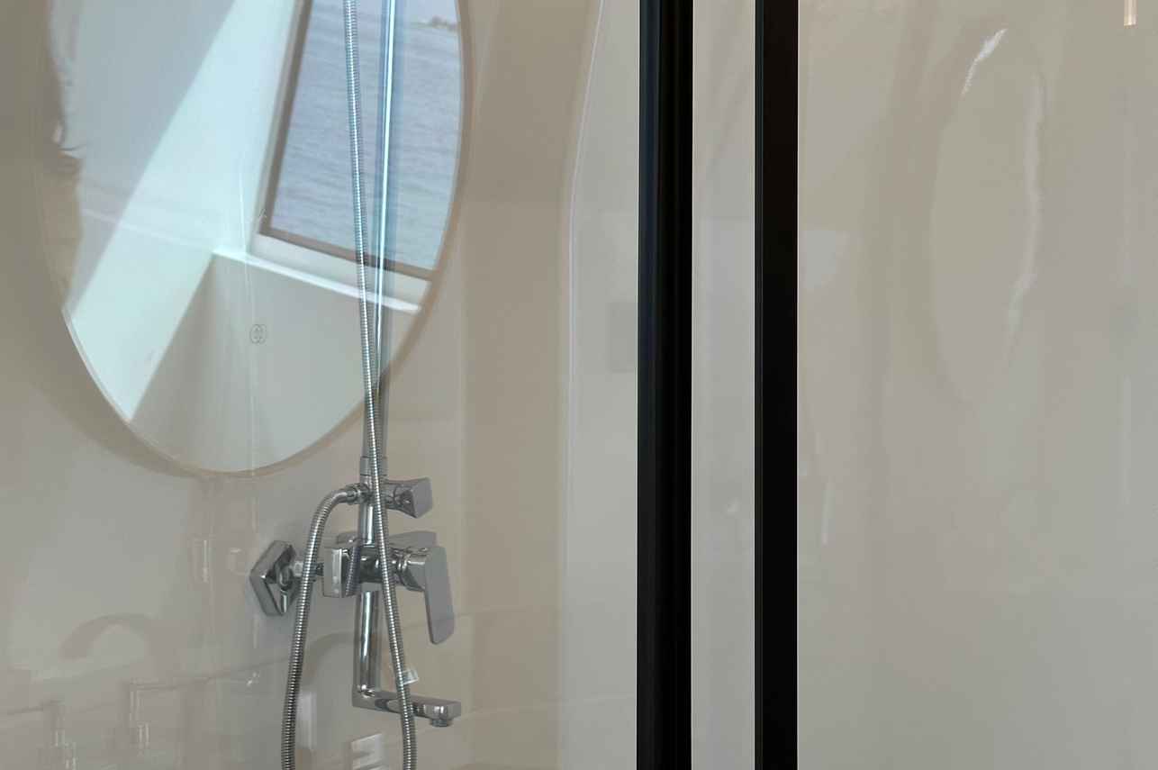 Master Suite Bathroom