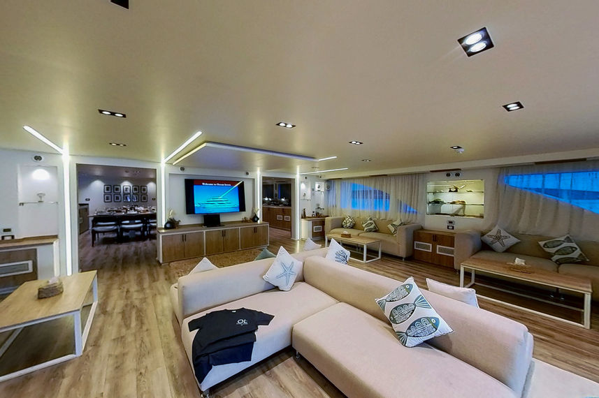 Salon interior - Ocean Lovers