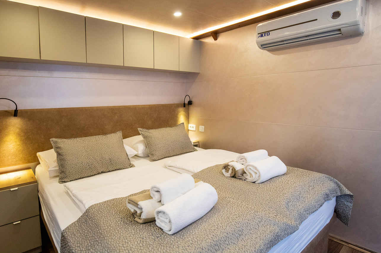 Katarina Line Deluxe - Equator Upper Deck Cabins