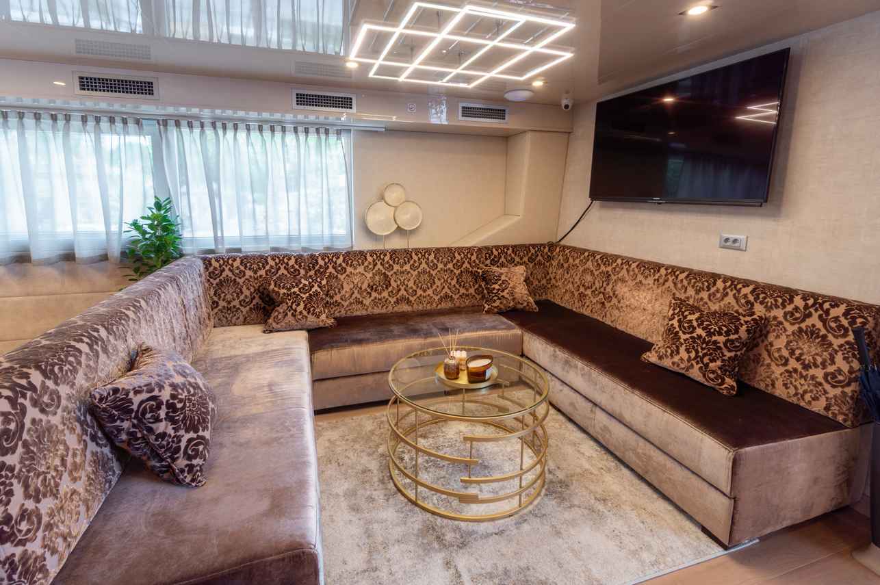 Katarina Line Deluxe Superior - Adriatic Sky Indoor Salon