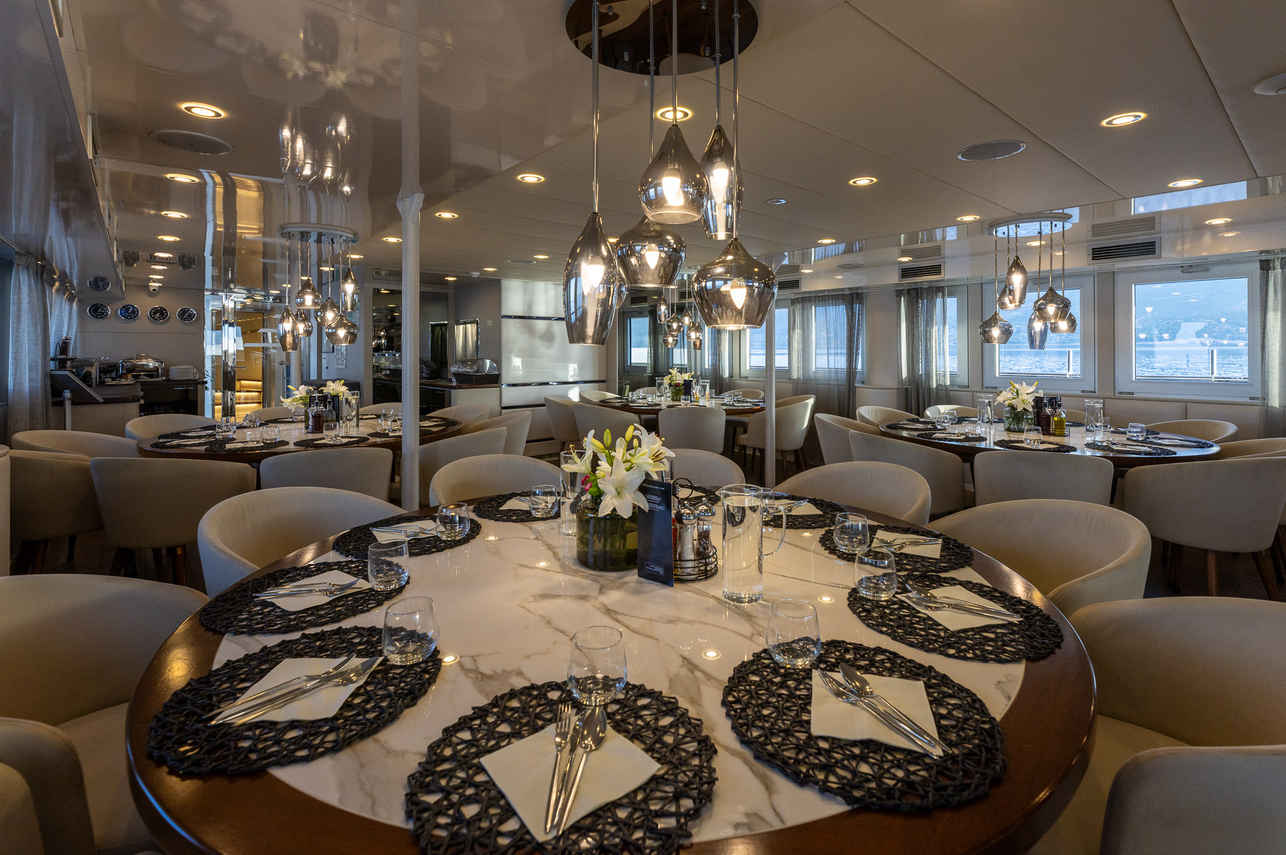 Katarina Line Deluxe Superior - Aurelia Dining Room