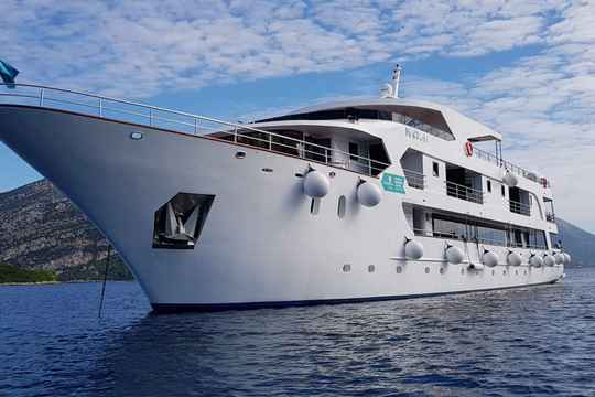 Katarina Line Deluxe Superior