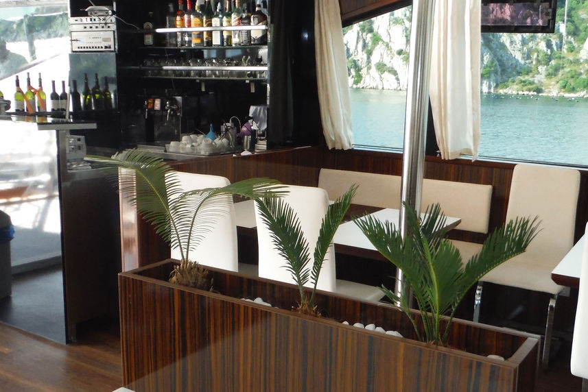 Bar and Lounge Area - Katarina Line Premium Superior