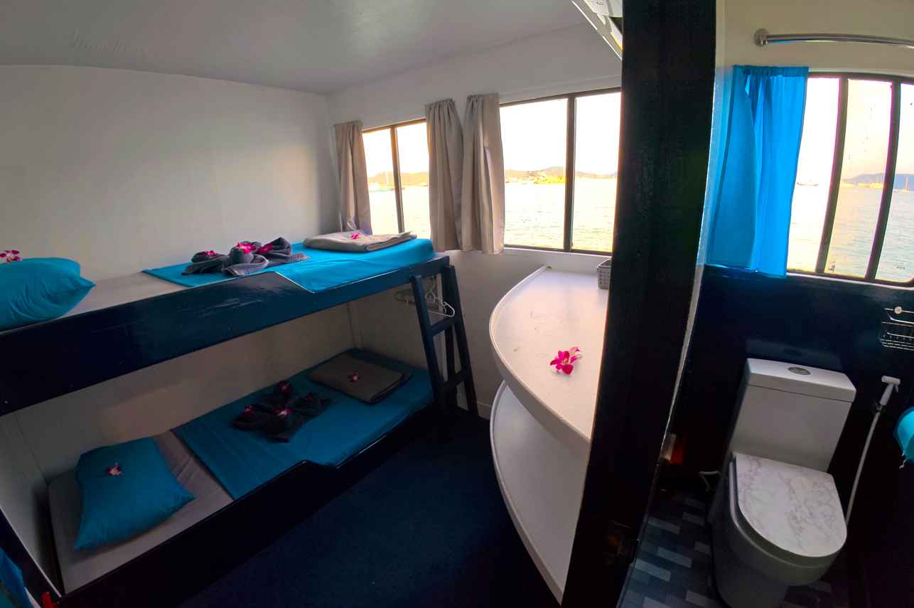 Marina Twin Cabin