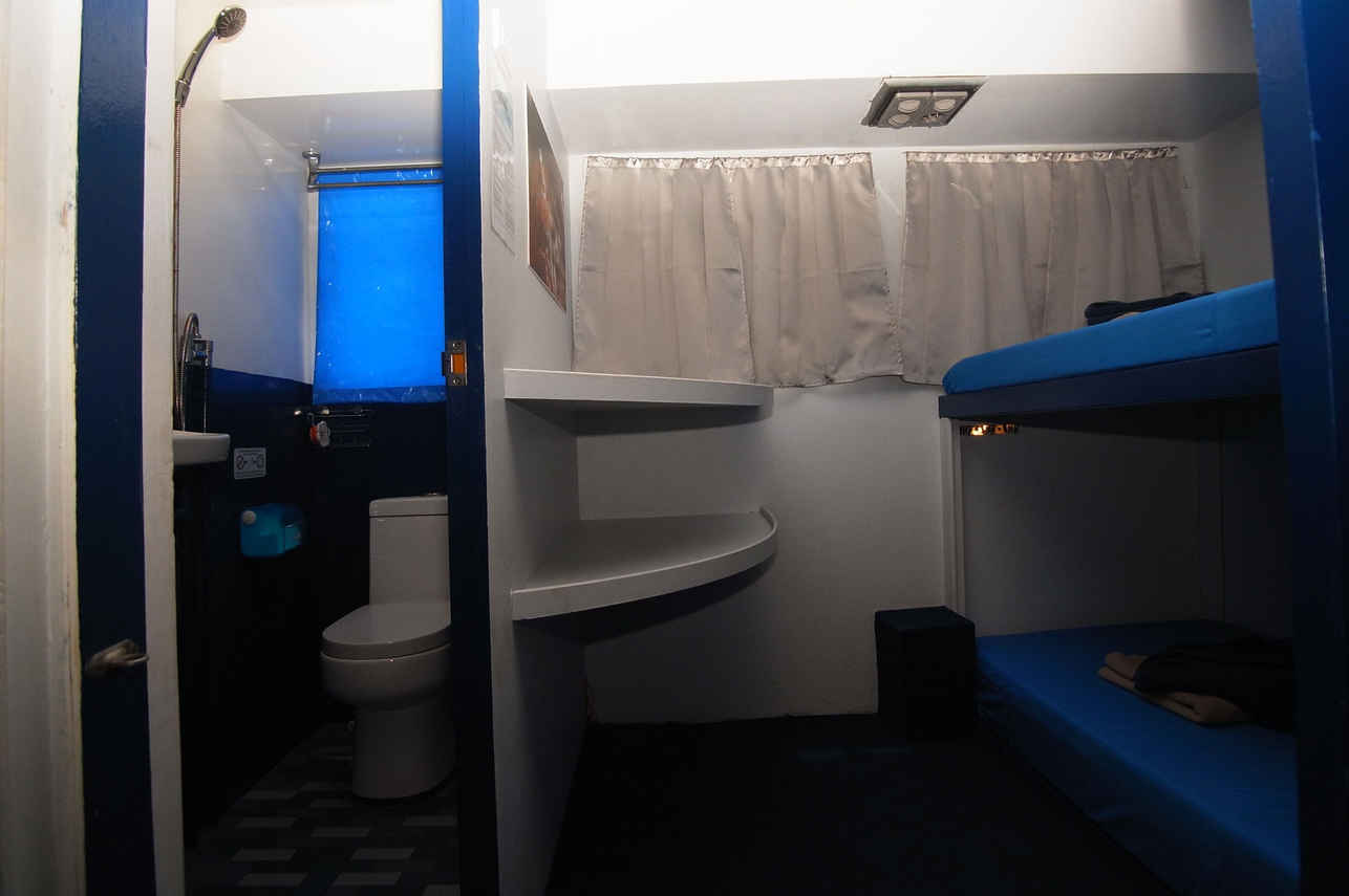 Marina Twin Cabin