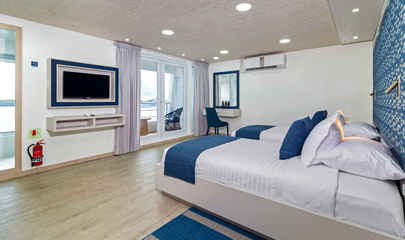 Upper Deck Suites