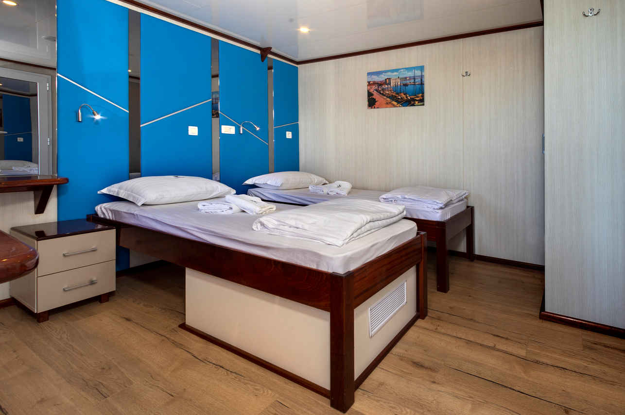Twin Cabin - Idriva Deluxe