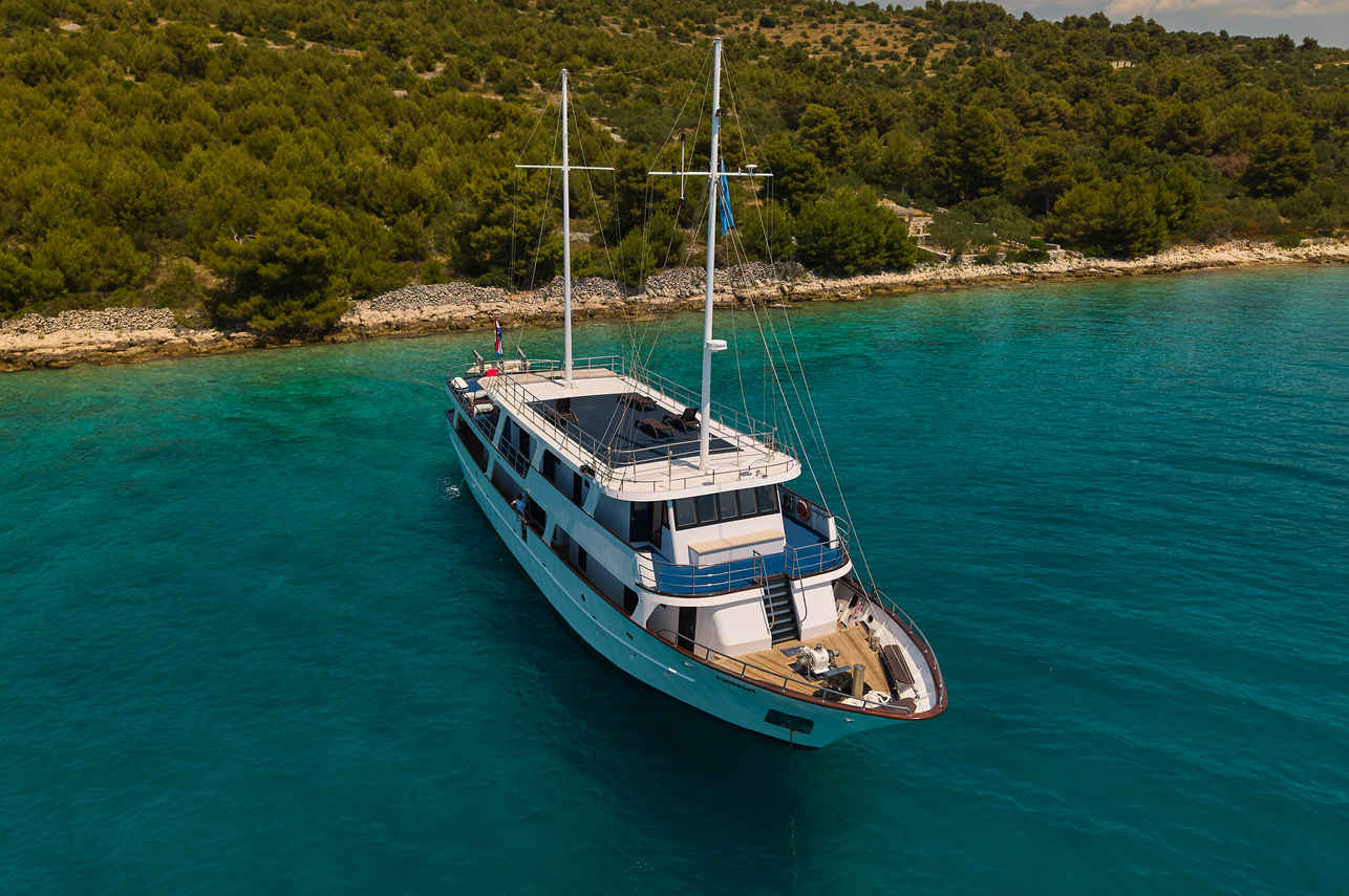 Azimut - Idriva Premium