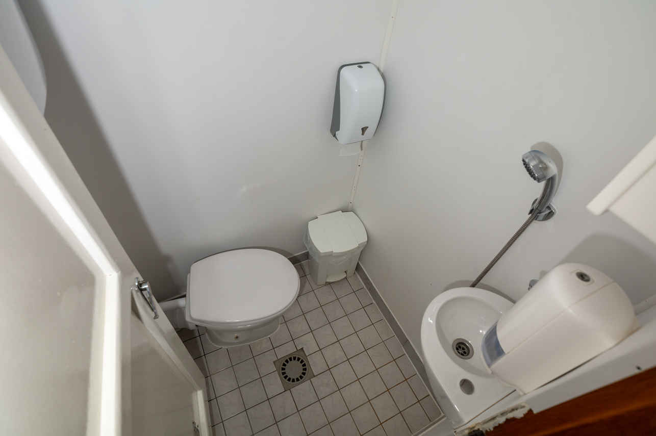 En-Suite bathrooms - Idriva Comfort Plus