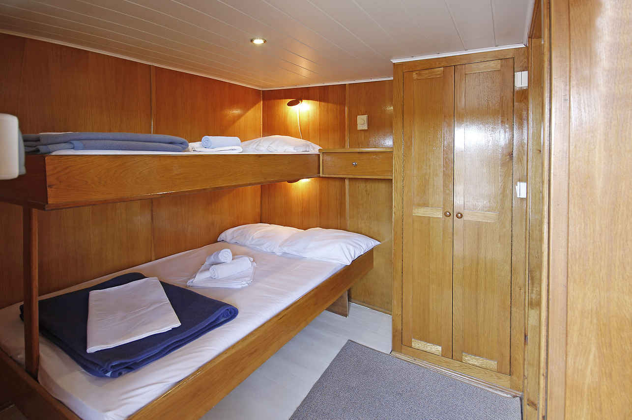 Sveti Vid - Triple Cabins
