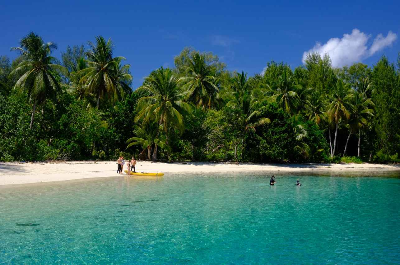 Island Exploration - Bugis