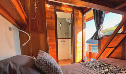 Triple Cabin