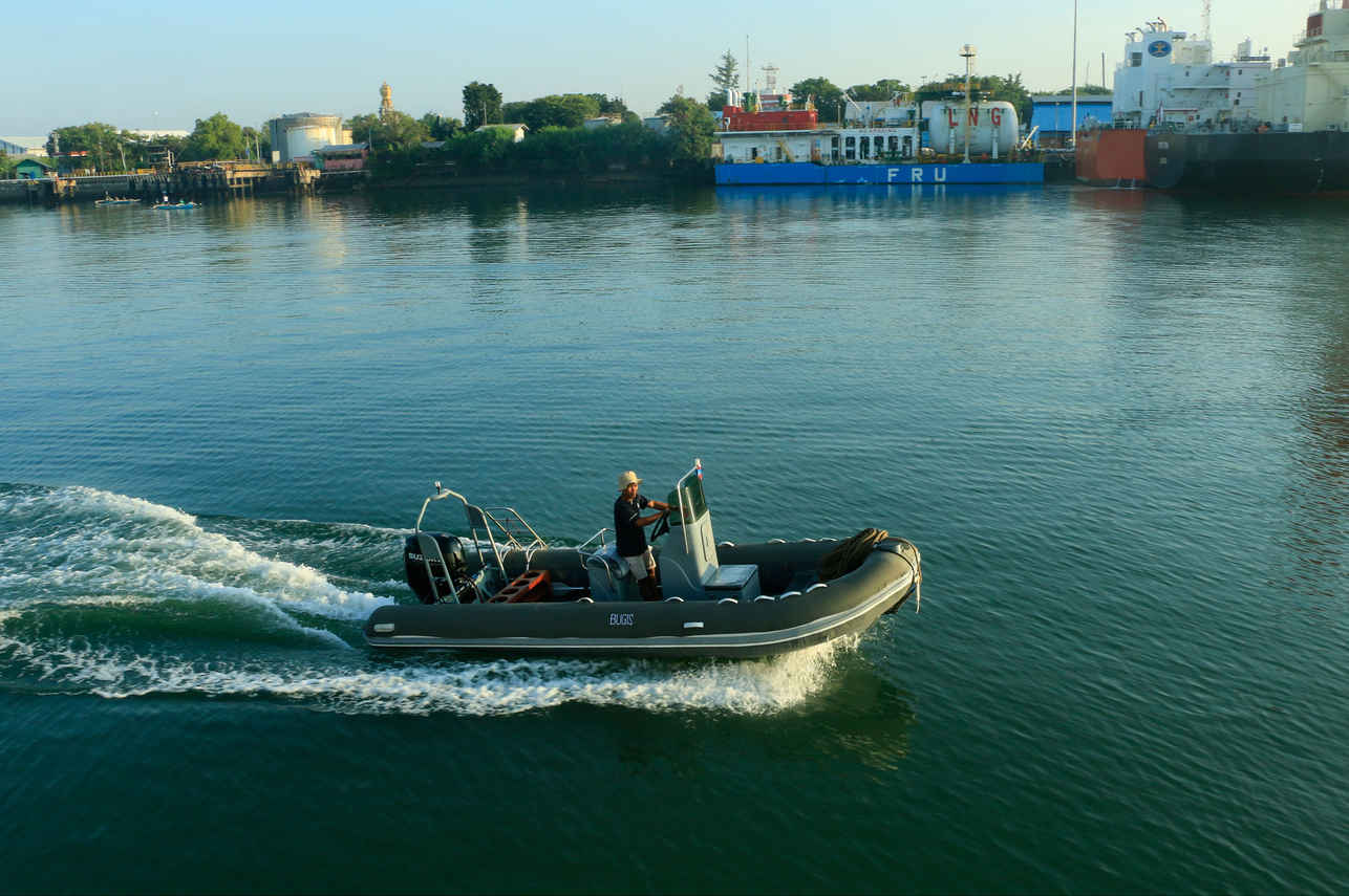 Life Boat - Bugis