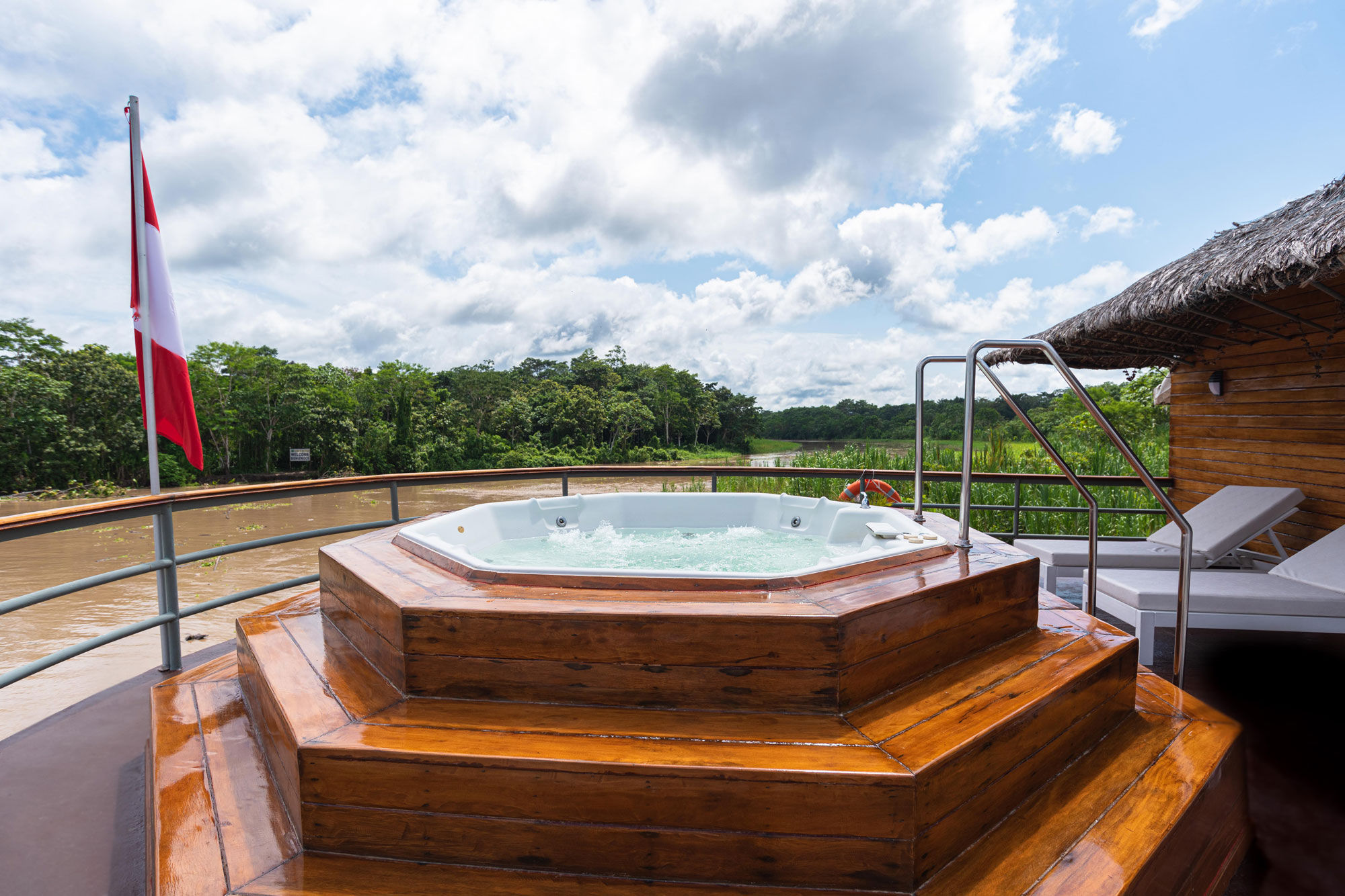 Jacuzzi - Crucero Amazonas