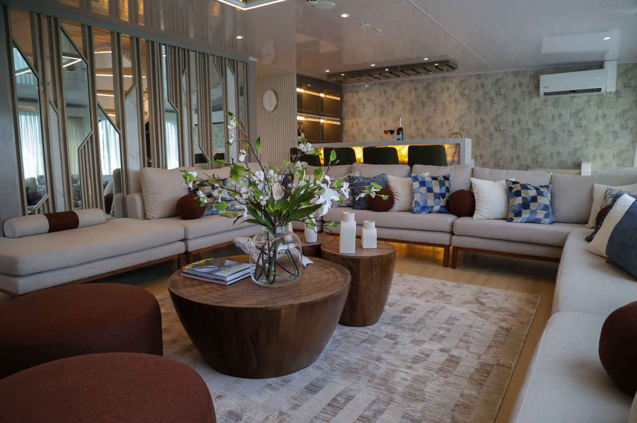 Salon met airconditioning - Galaxy Sirius