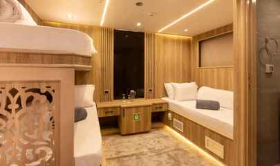 Triple Cabin