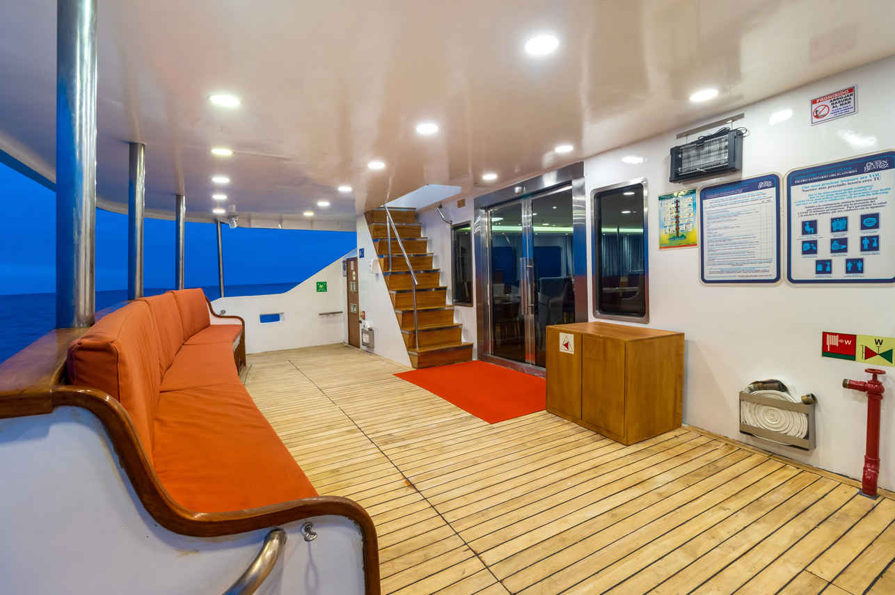 Lounge Externo - Grand Queen Beatriz - Galapagos