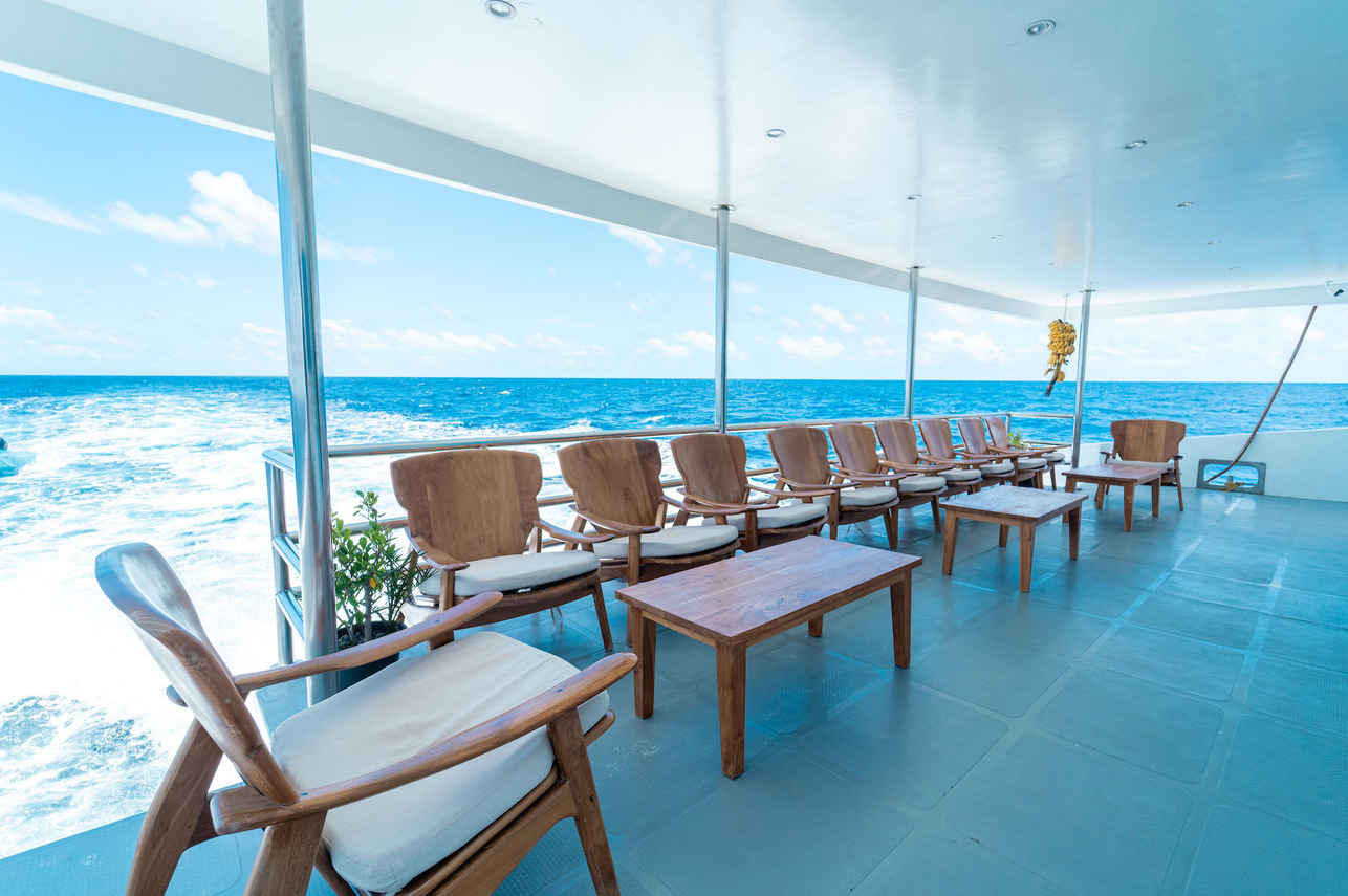 Outdoor Lounge - Maldives Legend Odyssey