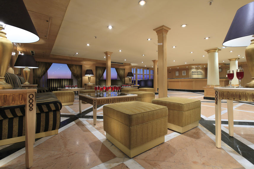 Bar and Lounge Area - Iberotel Crown Emperor