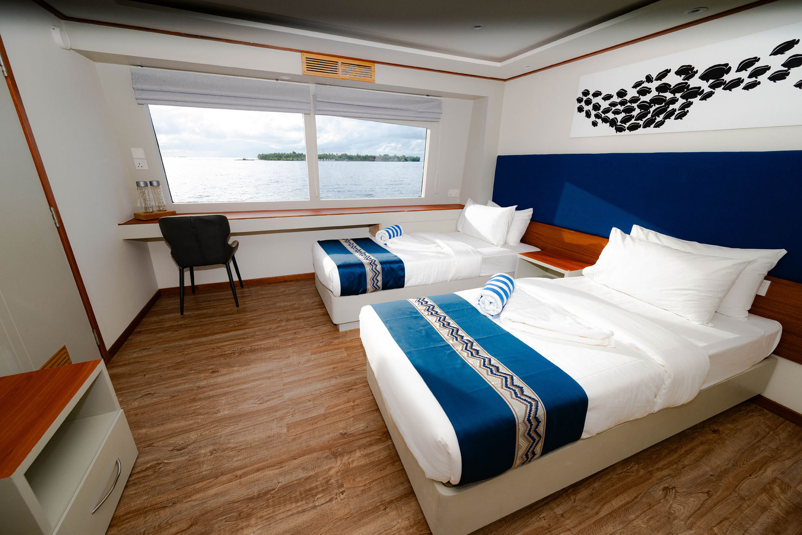 Upper Deck Cabins, photo 1