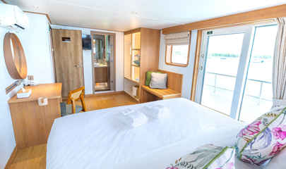 Staterooms (301-302)