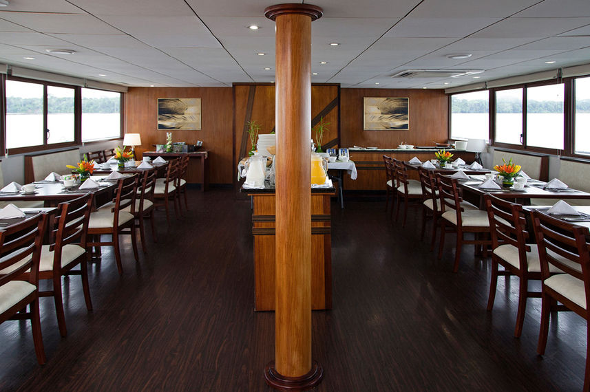 Comedor  - Anakonda Amazon Cruise
