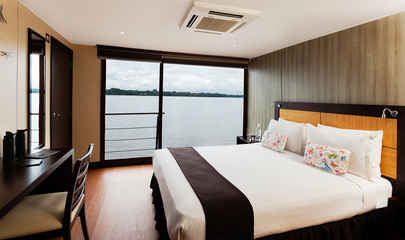 Standard Double Queen Cabin