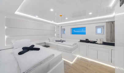 Suite Lower Deck A+