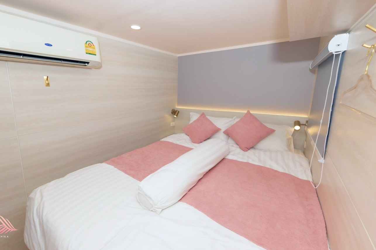 Double Cabin Upper Deck