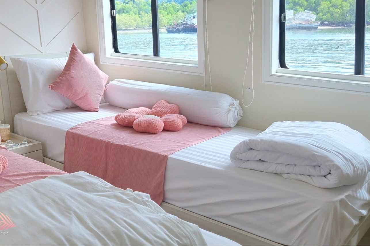 Twin Cabin Main Deck