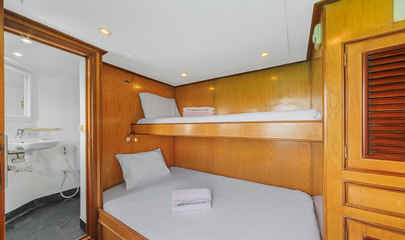 Suite Cabins